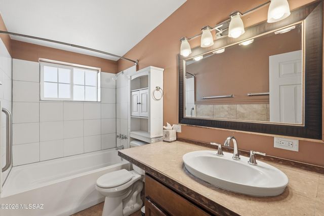 5221 E 4th Street, Tucson, AZ 85711