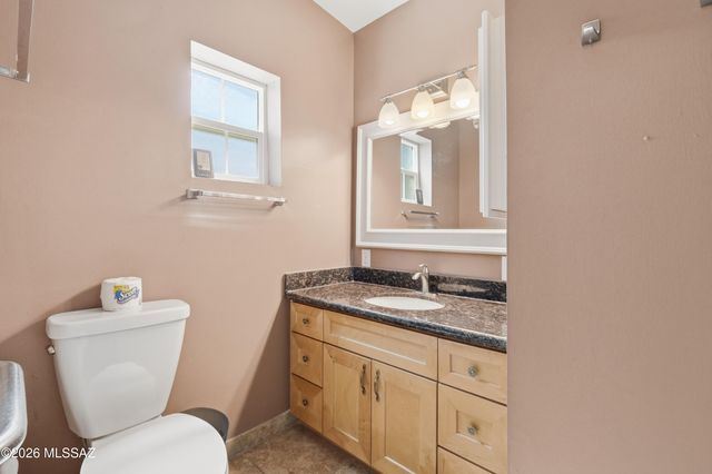 5221 E 4th Street, Tucson, AZ 85711