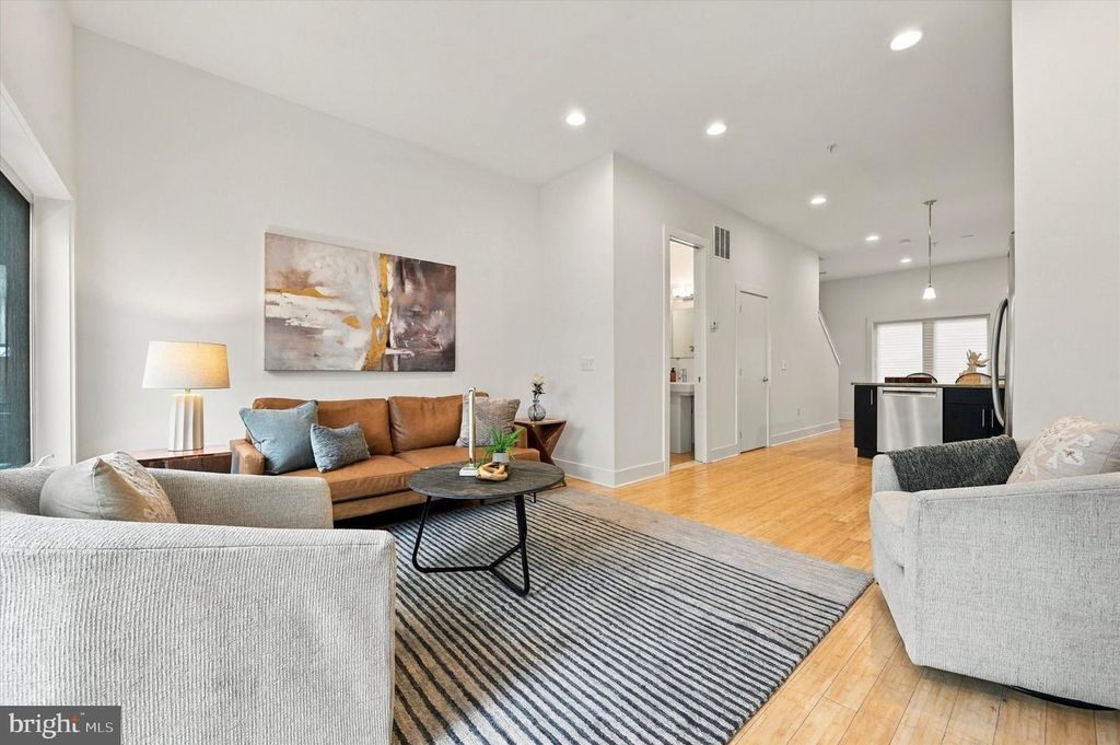1243 CREASE ST #1, PHILADELPHIA, PA 19125 — photo 4