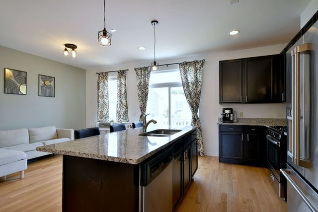 803 Lee Street, Des Plaines, IL 60016