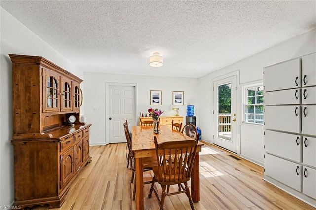 9501 US Highway 64 W, Trinity, NC 27370