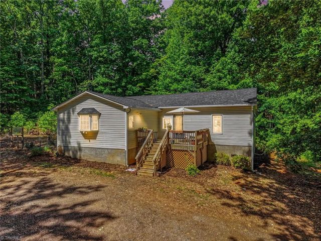 9501 US Highway 64 W, Trinity, NC 27370