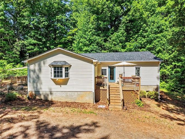 9501 US Highway 64 W, Trinity, NC 27370
