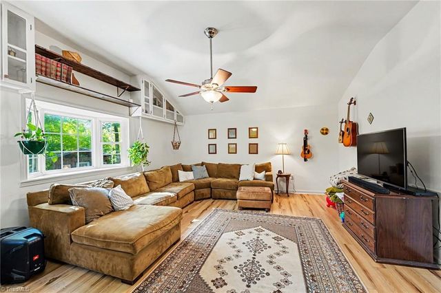 9501 US Highway 64 W, Trinity, NC 27370