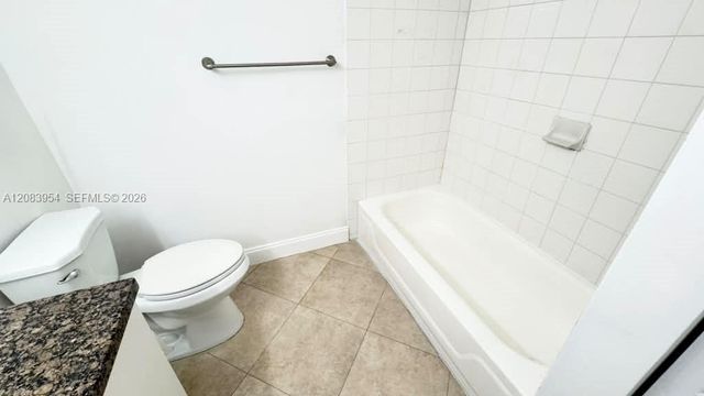 1739 Village Boulevard 106, West Palm Beach, FL 33409