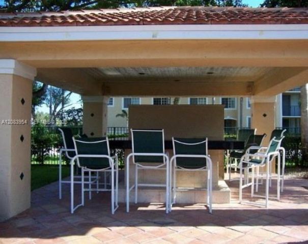 1739 Village Boulevard 106, West Palm Beach, FL 33409