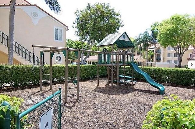 1739 Village Boulevard 106, West Palm Beach, FL 33409