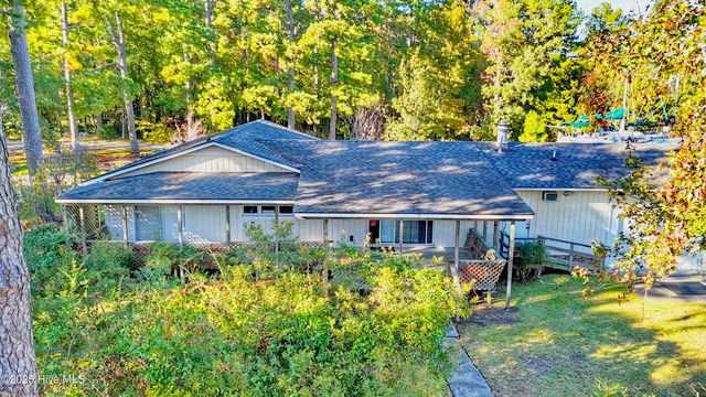 1214 Lupton Drive, Oriental, NC 28571