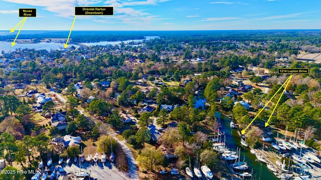 1214 Lupton Drive, Oriental, NC 28571