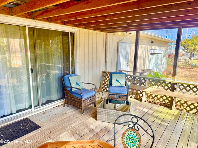 1214 Lupton Drive, Oriental, NC 28571