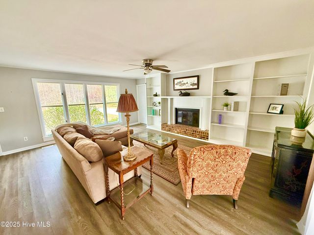 1214 Lupton Drive, Oriental, NC 28571