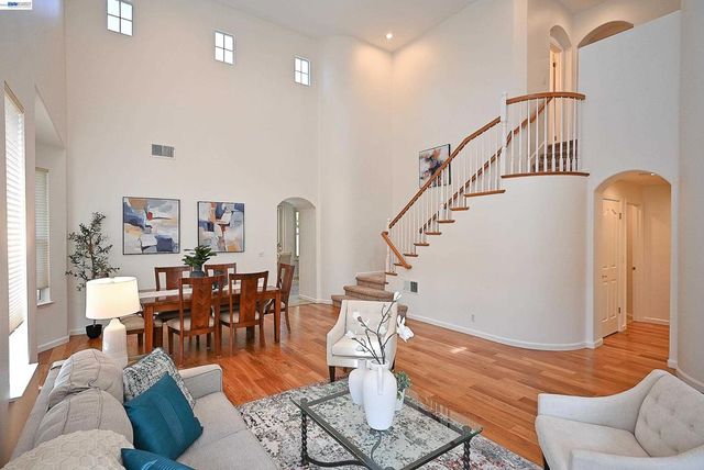4541 Sweetgale Dr, San Ramon, CA 94582