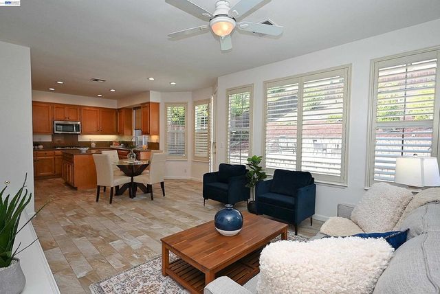 4541 Sweetgale Dr, San Ramon, CA 94582