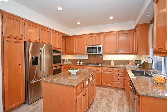 4541 Sweetgale Dr, San Ramon, CA 94582