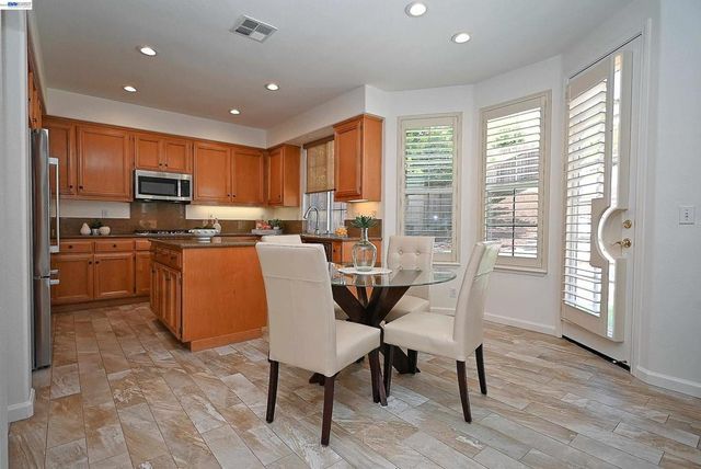 4541 Sweetgale Dr, San Ramon, CA 94582