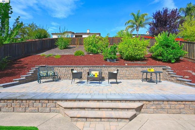 4541 Sweetgale Dr, San Ramon, CA 94582