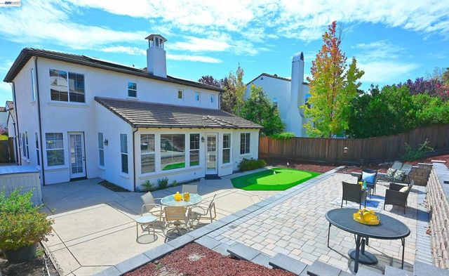 4541 Sweetgale Dr, San Ramon, CA 94582