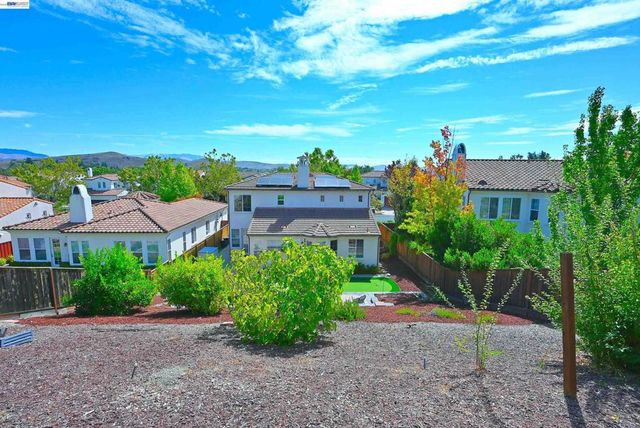 4541 Sweetgale Dr, San Ramon, CA 94582