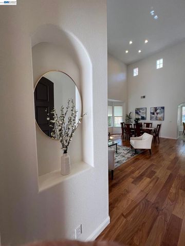 4541 Sweetgale Dr, San Ramon, CA 94582