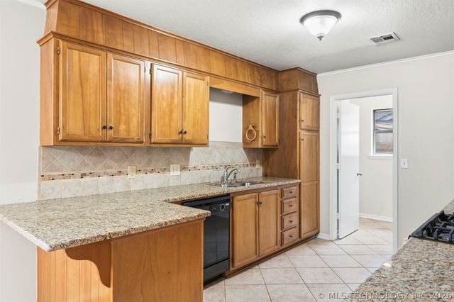 12309 E 81st Street North, Owasso, OK 74055