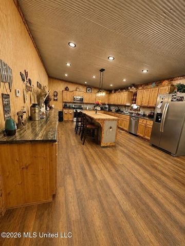 129 Humphrey Road, Holly Springs, MS 38635
