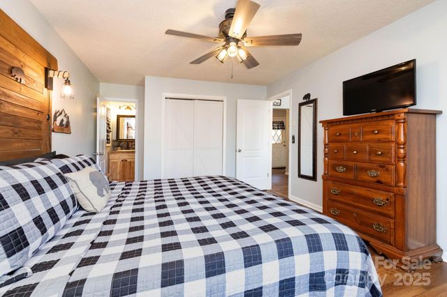 34 Oakridge Drive, Maggie Valley, NC 28751