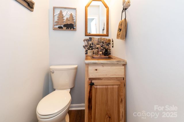 34 Oakridge Drive, Maggie Valley, NC 28751