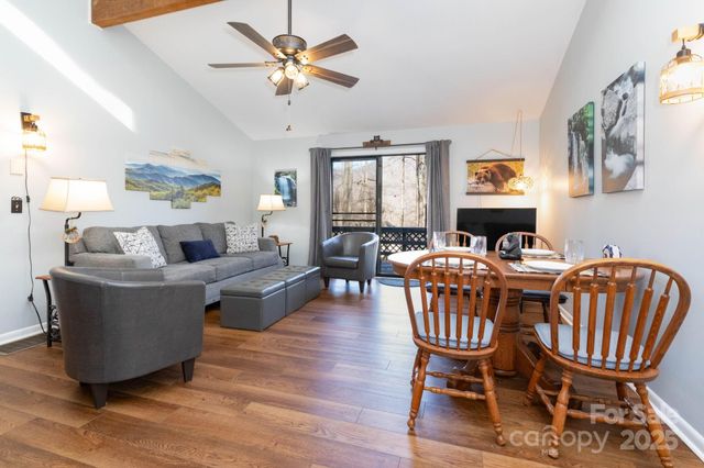 34 Oakridge Drive, Maggie Valley, NC 28751