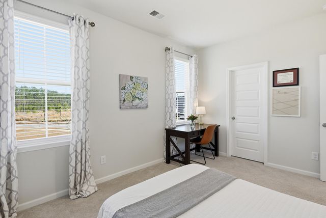 68 Arrowwood Way, Summerville, SC 29485