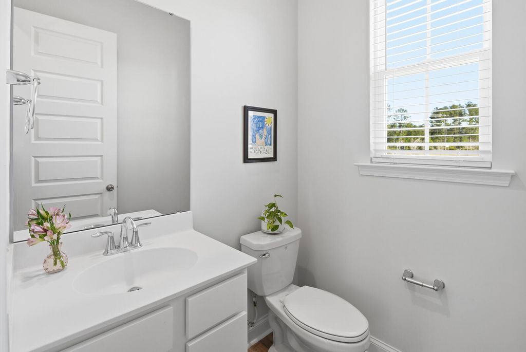 Image 31 of property listing at 68 Arrowwood Way, Summerville, SC 29485