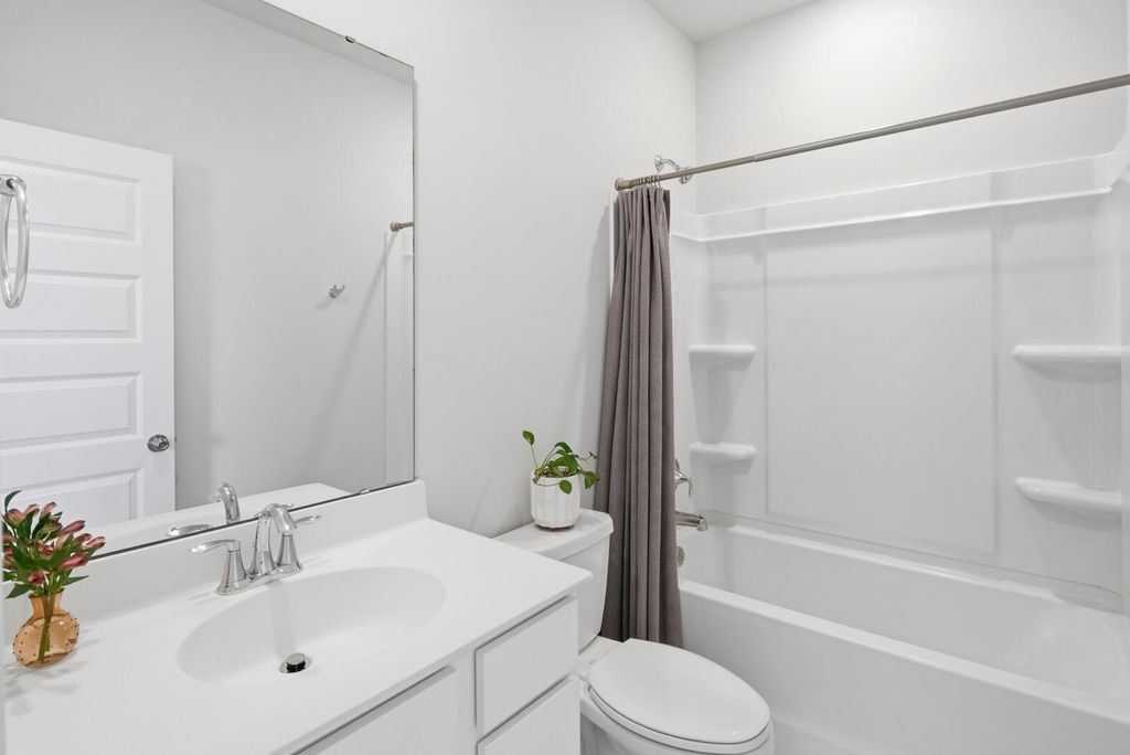 Image 36 of property listing at 68 Arrowwood Way, Summerville, SC 29485