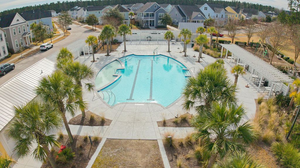 Image 57 of property listing at 68 Arrowwood Way, Summerville, SC 29485