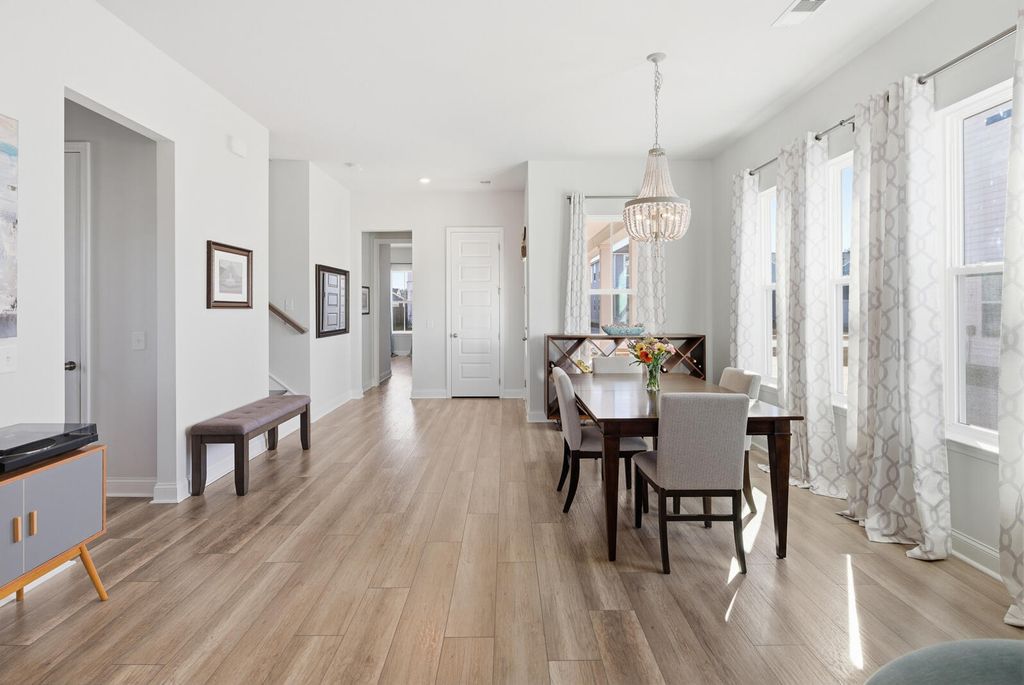 Image 9 of property listing at 68 Arrowwood Way, Summerville, SC 29485