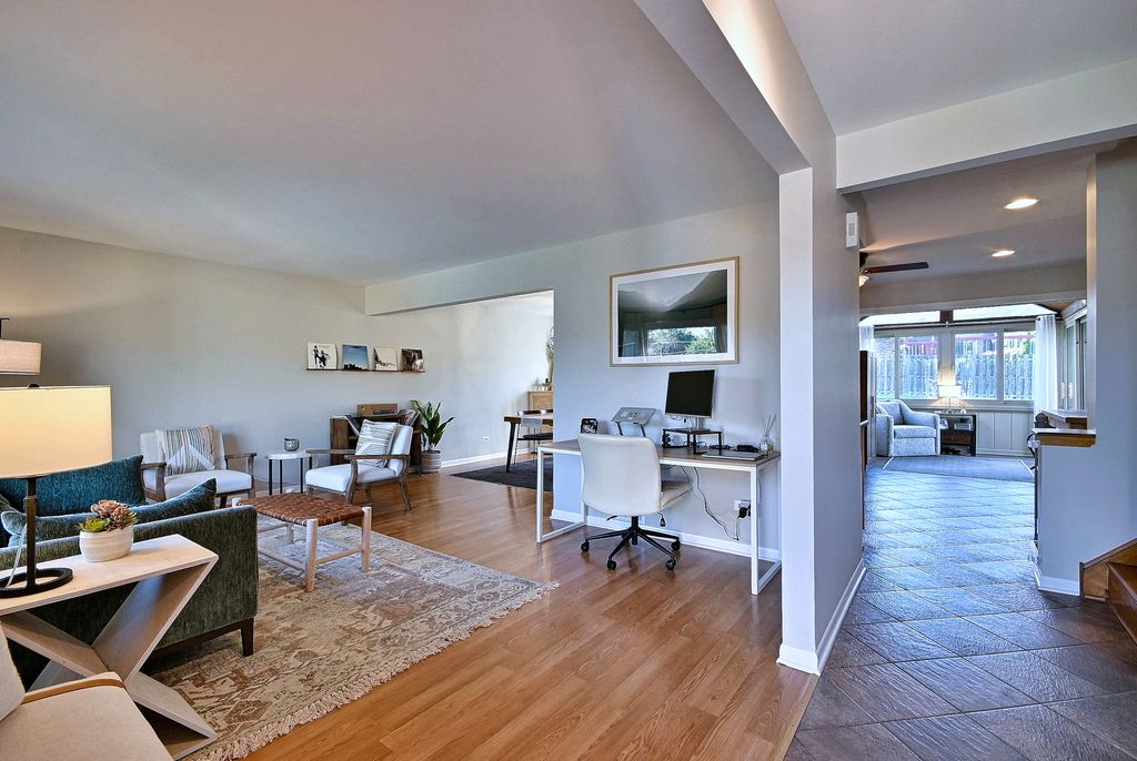 542 W Armitage Avenue, Elmhurst, IL 60126 — photo 4