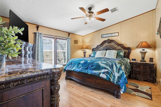 224 Cactus Ridge Court, Springtown, TX 76082