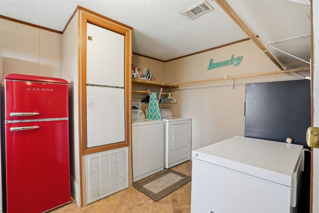 224 Cactus Ridge Court, Springtown, TX 76082