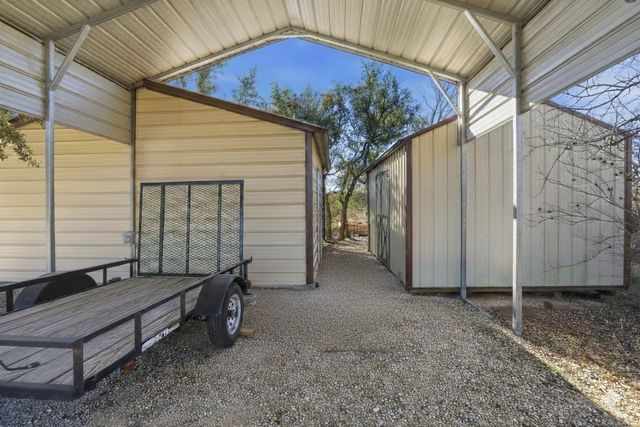 224 Cactus Ridge Court, Springtown, TX 76082