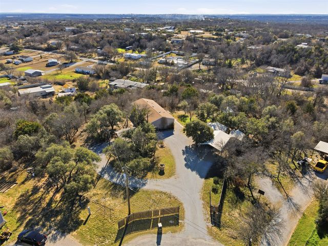 224 Cactus Ridge Court, Springtown, TX 76082