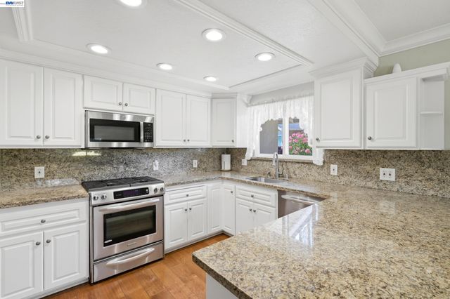 44 Fircrest Ct, San Ramon, CA 94583