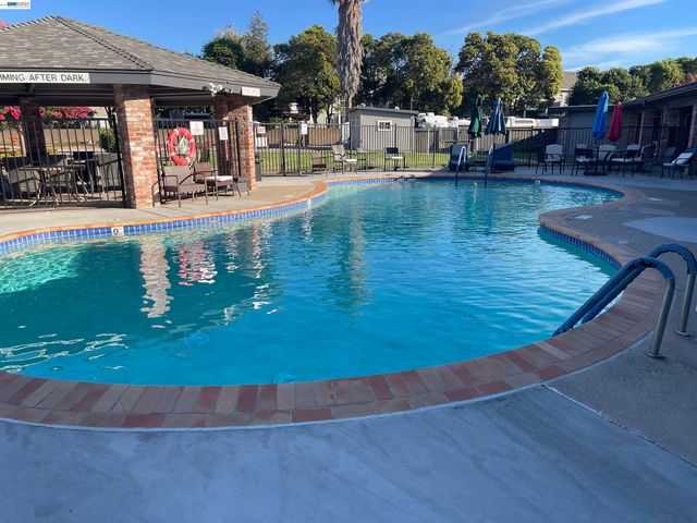 44 Fircrest Ct, San Ramon, CA 94583