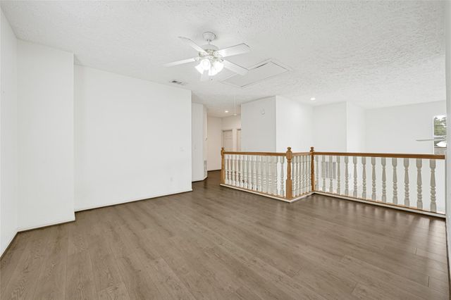 10535 Emnora Lane, Houston, TX 77043