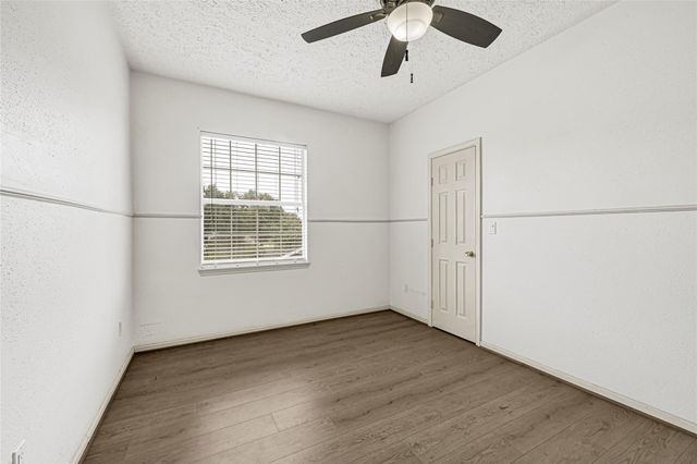 10535 Emnora Lane, Houston, TX 77043