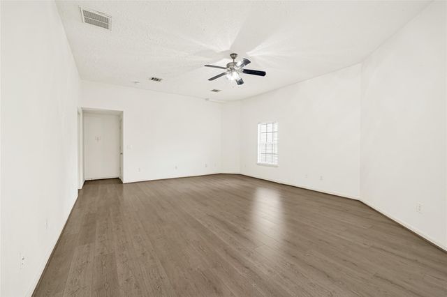 10535 Emnora Lane, Houston, TX 77043
