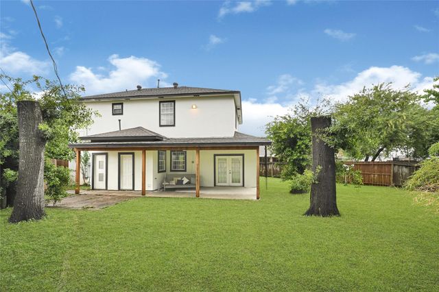 10535 Emnora Lane, Houston, TX 77043