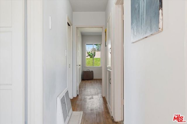 3324 Beethoven Street, Los Angeles, CA 90066