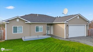 488 W Goldenwood Street, Wasilla, AK 99654