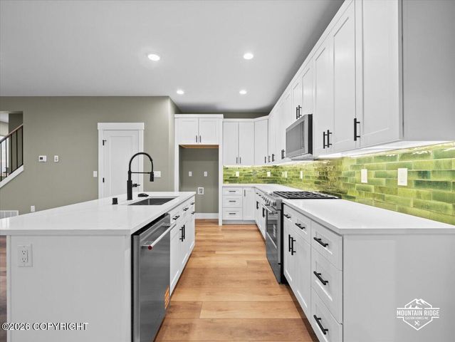 850 N Blue Atlas Circle, Palmer, AK 99645