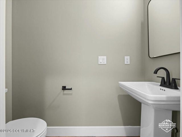 850 N Blue Atlas Circle, Palmer, AK 99645