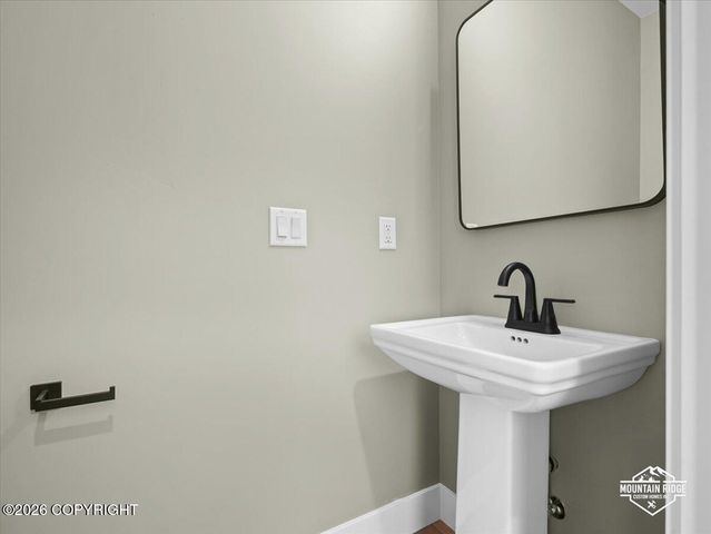 850 N Blue Atlas Circle, Palmer, AK 99645