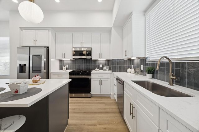5626 Camino Encantado Drive, Houston, TX 77091